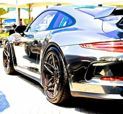 Oklejanie samochodów